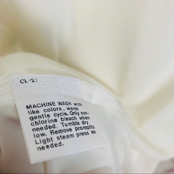 Sophisticates by Pendleton button up blous… - Picture 6 of 6